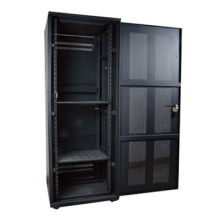 Cabinet standard de qualité 18u avec porte en maille